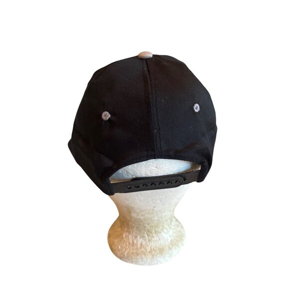 New Zealand Embroidered Black Baseball Cap W/ Adjustable Strapback Design - Picture 3 of 5